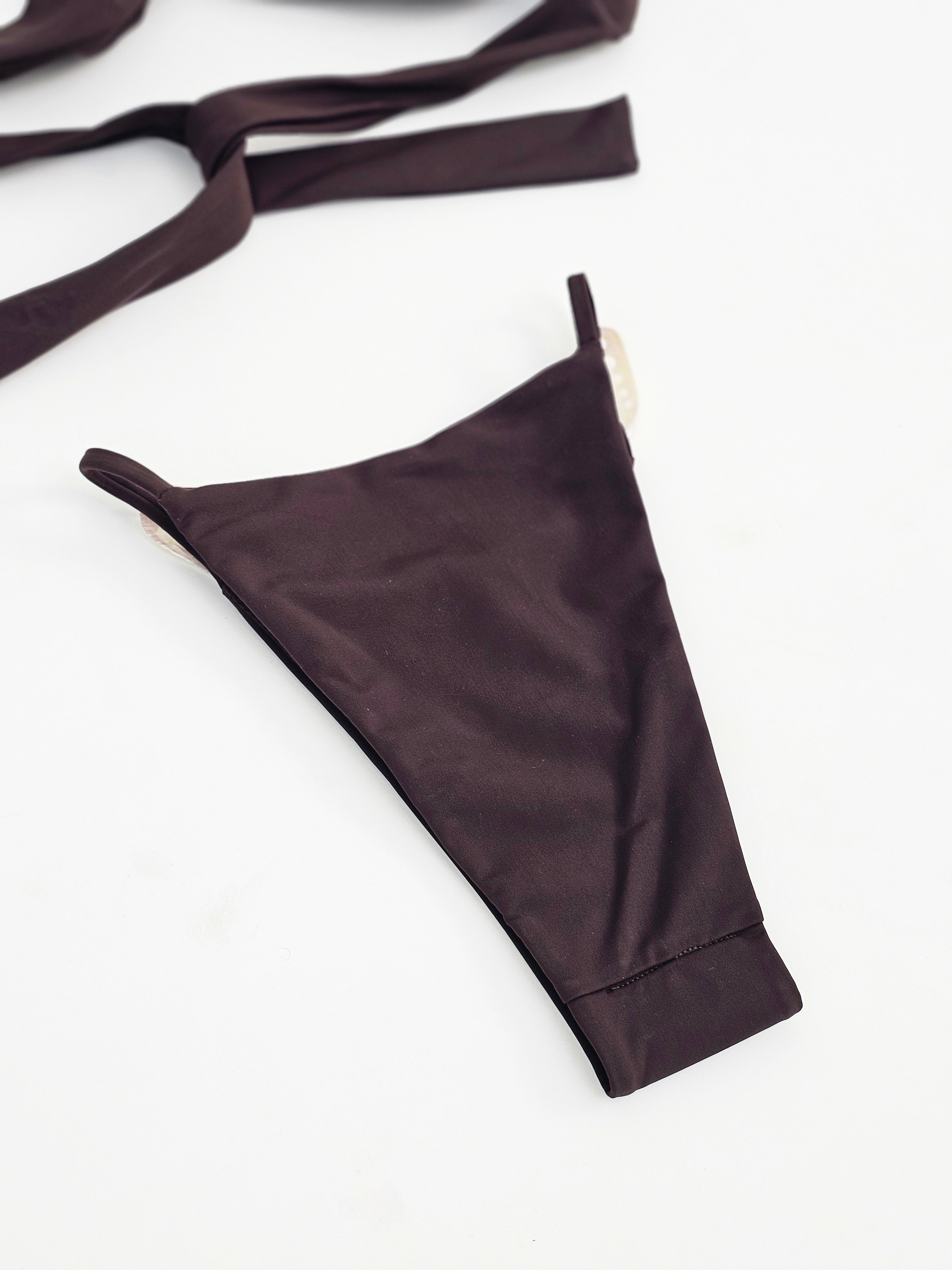 The Shoreline Espresso Brown Bottom